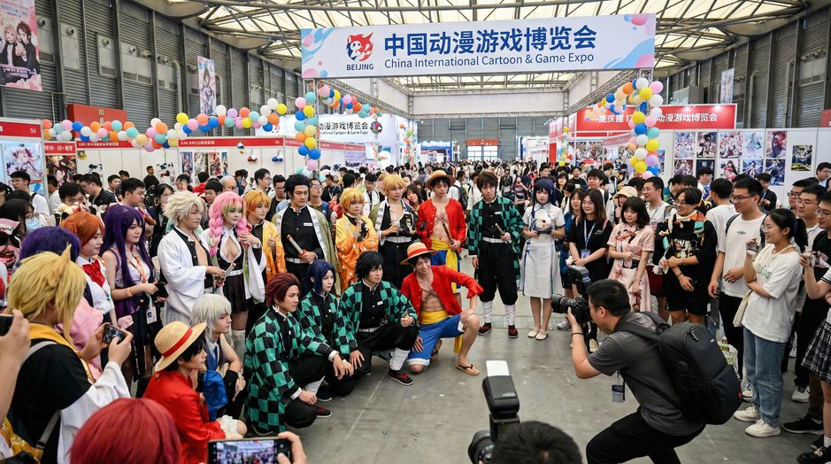 海角动漫cosplay视频